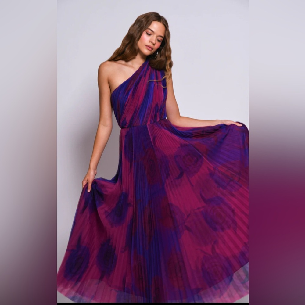 Hutch Tarina Pleated One Shoulder Gown in Vibrant Purple and Pink, New - Picture 3 of 13